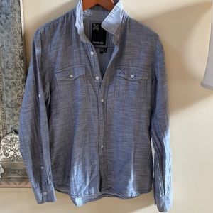 Great condition. relaxed surfer soft shirt.